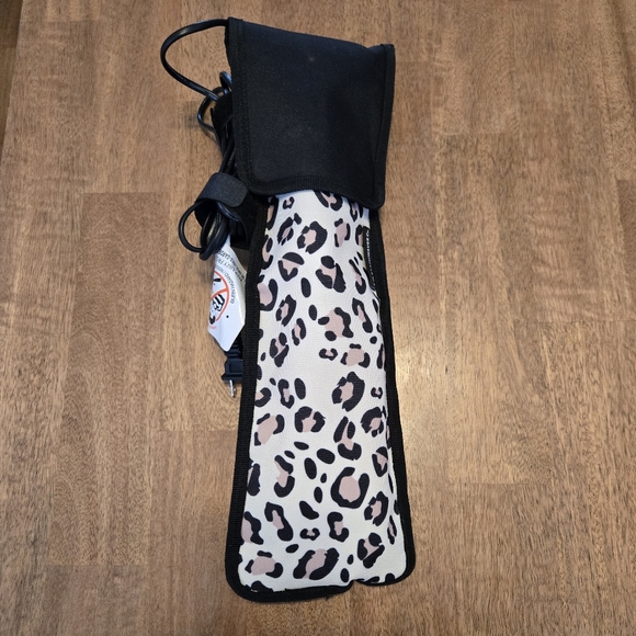 Catwalk Beachwaver 3B Waver With Storage Pouch - Picture 10 of 11